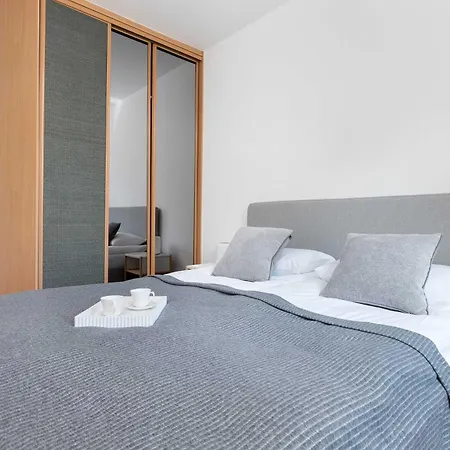 Lejlighed Family In Center With Balcony By Renters Gdynia